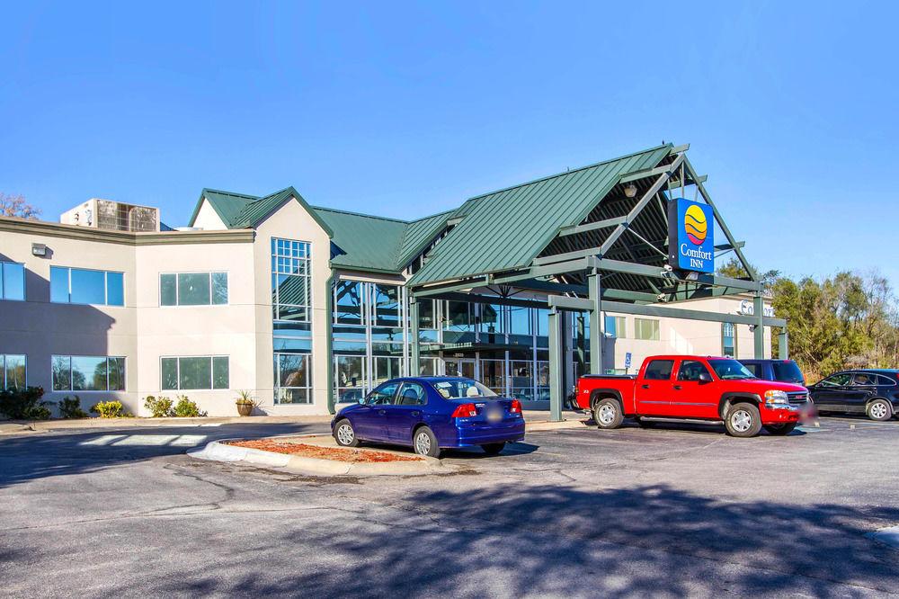 Americinn By Wyndham Omaha Near Zoo Exterior photo